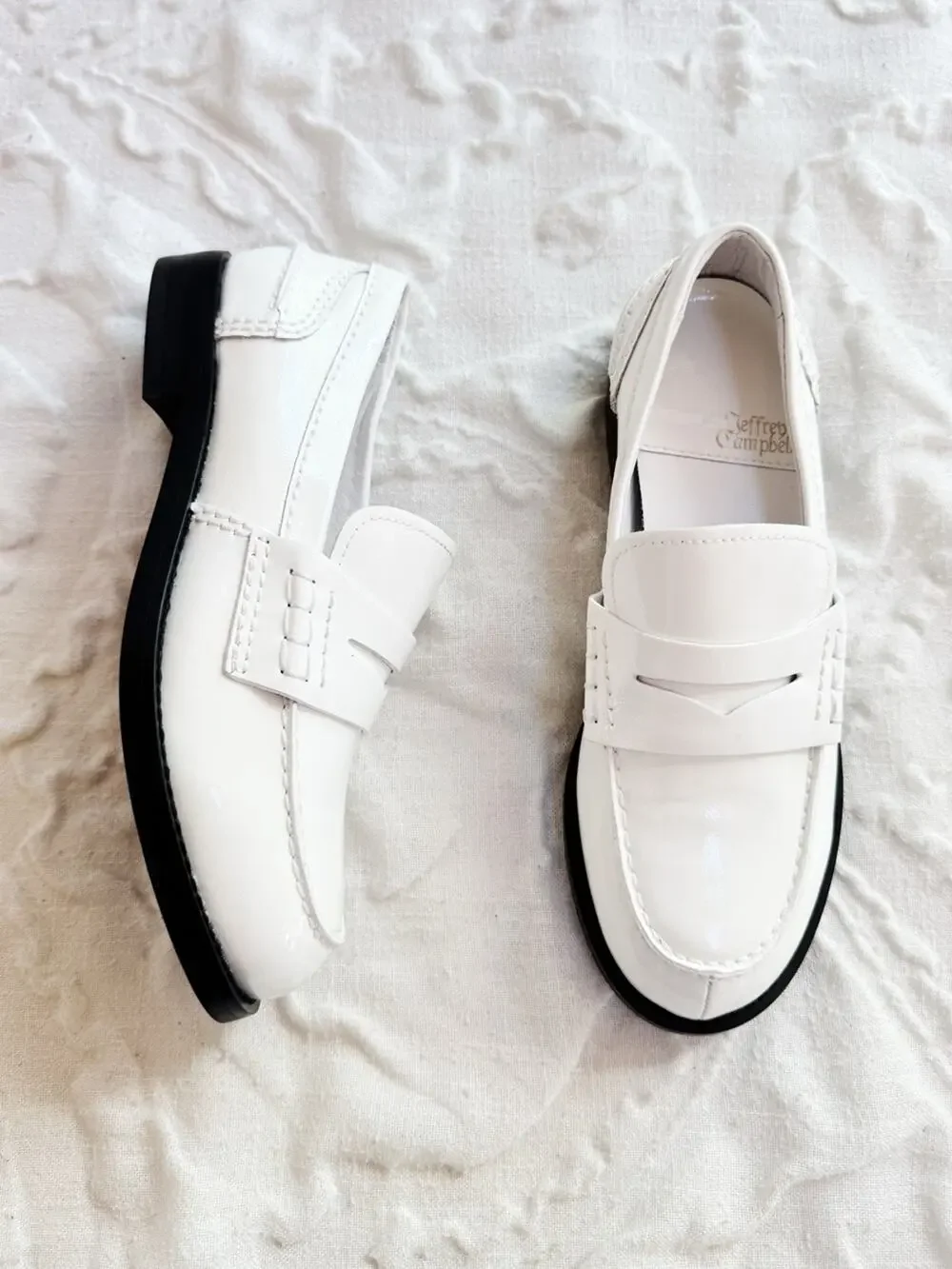 Jeffrey Campbell White Books Penny Loafer Size 5.5 New